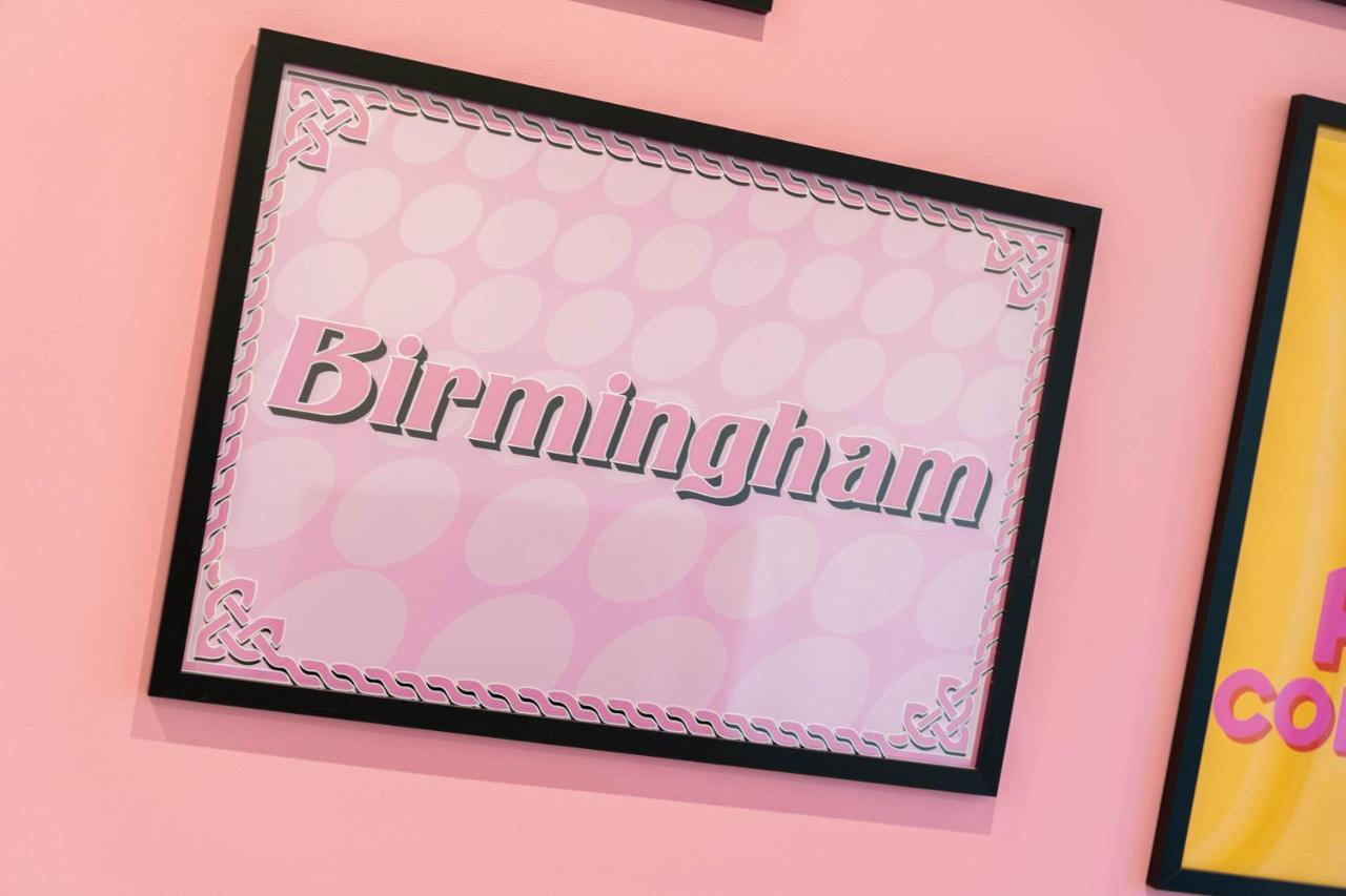 Maevela Apartments ☆ Pink Luxury Apartment With Balcony - Birmingham City Centre - 5 Min Walk From Bullring, Cube, Mailbox, New Street Station - Free Netflix & Wifi Экстерьер фото